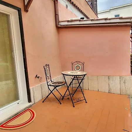 La Casetta Con Giardino Al Pigneto *