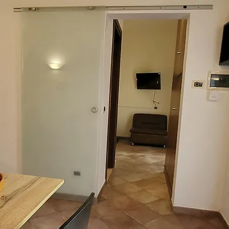 Apartment La Casetta Con Giardino Al Pigneto